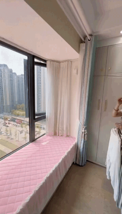 Retractable Indoor Outdoor Steel Wire Telescopic Clothesline Drying Rope